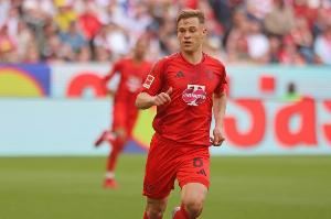 同意吗🤔哈曼：拜仁问题在基米希磁卡而非中卫，拜仁中场没防守